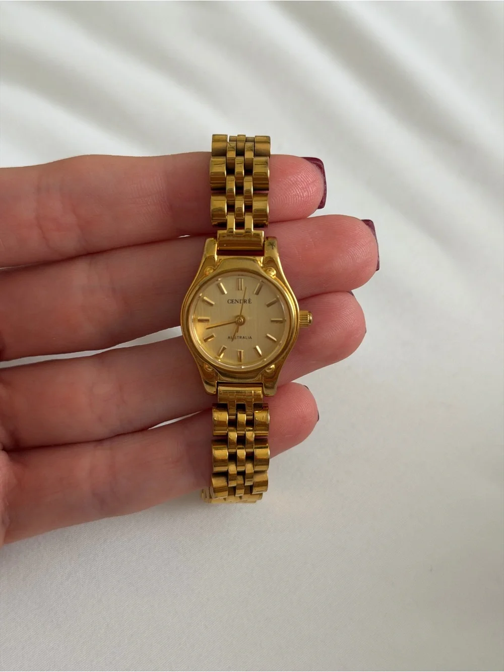 Cendre Isobel Watch in 18k Gold